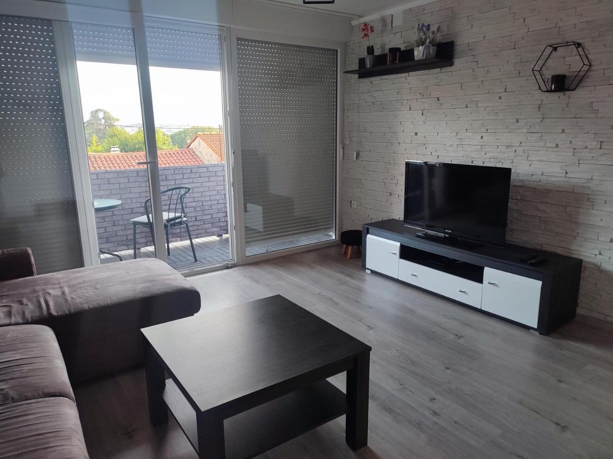 Apartman Levi พูลา ภายนอก รูปภาพ